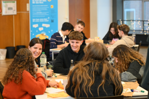 Vibe Coding – digital prototypes without software-background